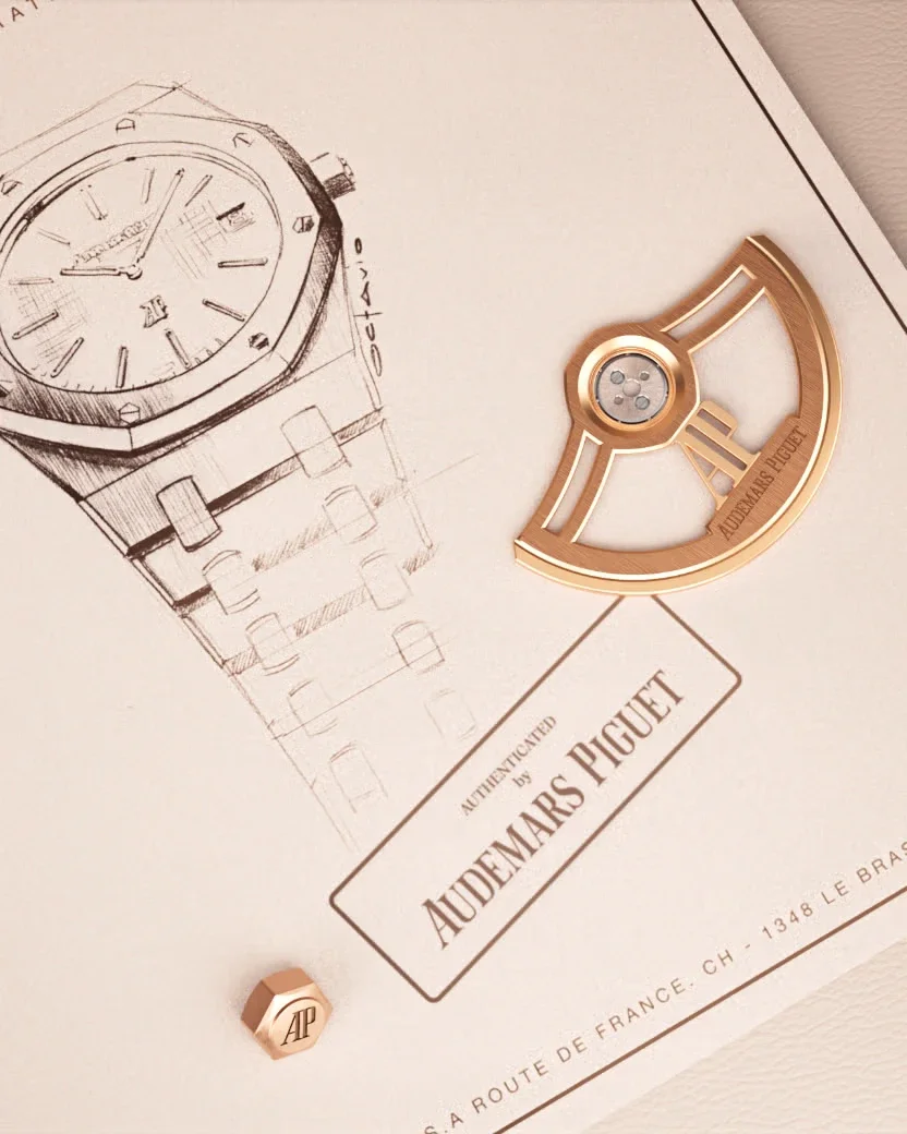 Bleistiftzeichnung einer Royal Oak auf Papier mit dem Stempel Authenticated by Audemars Piguet, daneben ein Rotor in Roségold und eine achteckige Schraube mit AP-Logo